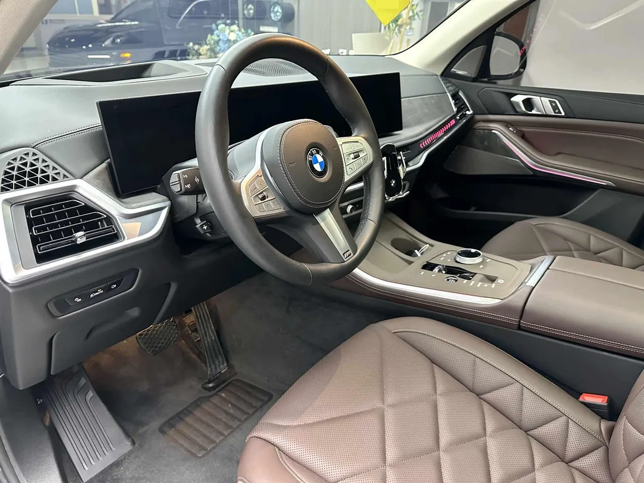 BMW 2025 X5 xDrive30Li 48V 2.0T exclusive m sports obsidian night suit automatic gear 6