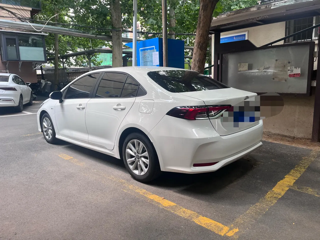 Toyota 2024 Corolla Double Engine 1.8 Stepless Intelligent Electric Hybrid Pioneer Edition Automatic Gear 5