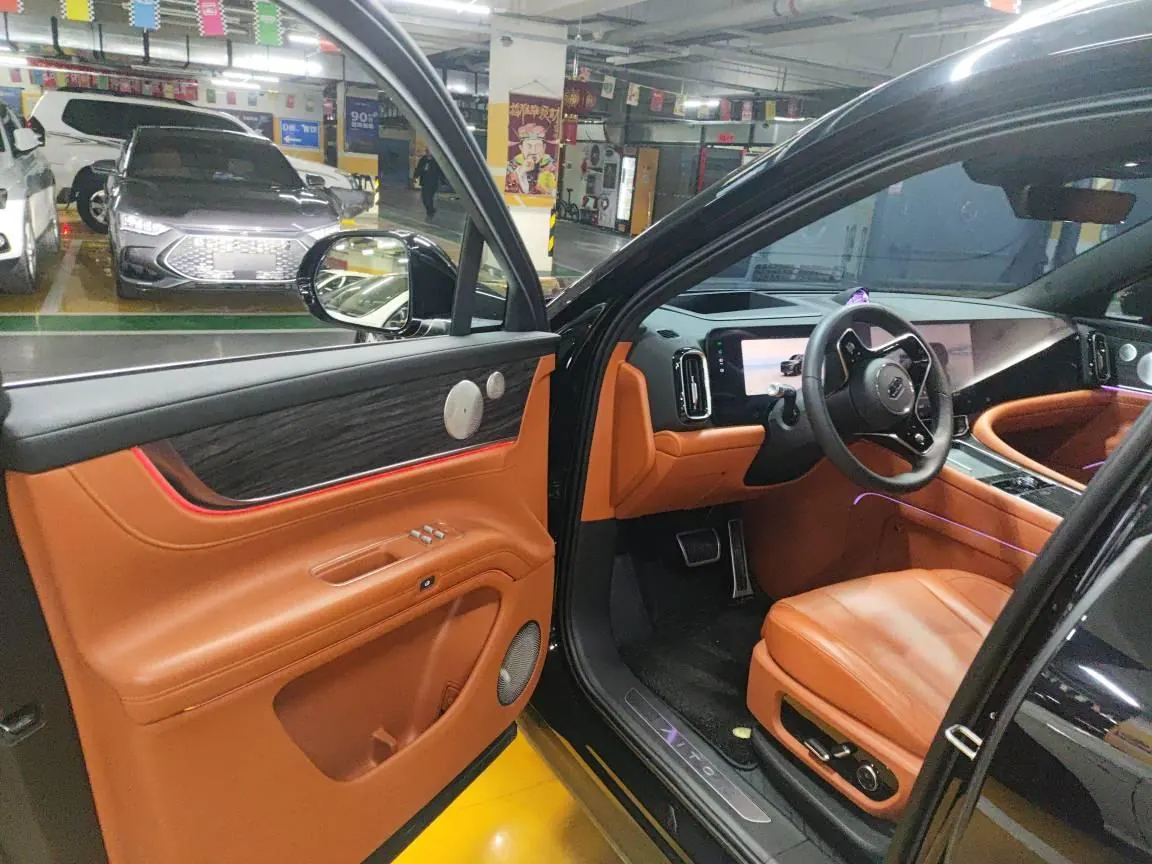 AITO 2024 AITO M9 extended range Ultra 52kWh automatic gear 3