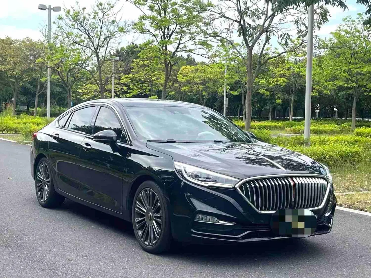 HongQi 2020 H5 1.8TD Zhilian Qichang Edition Automatic Gear 3