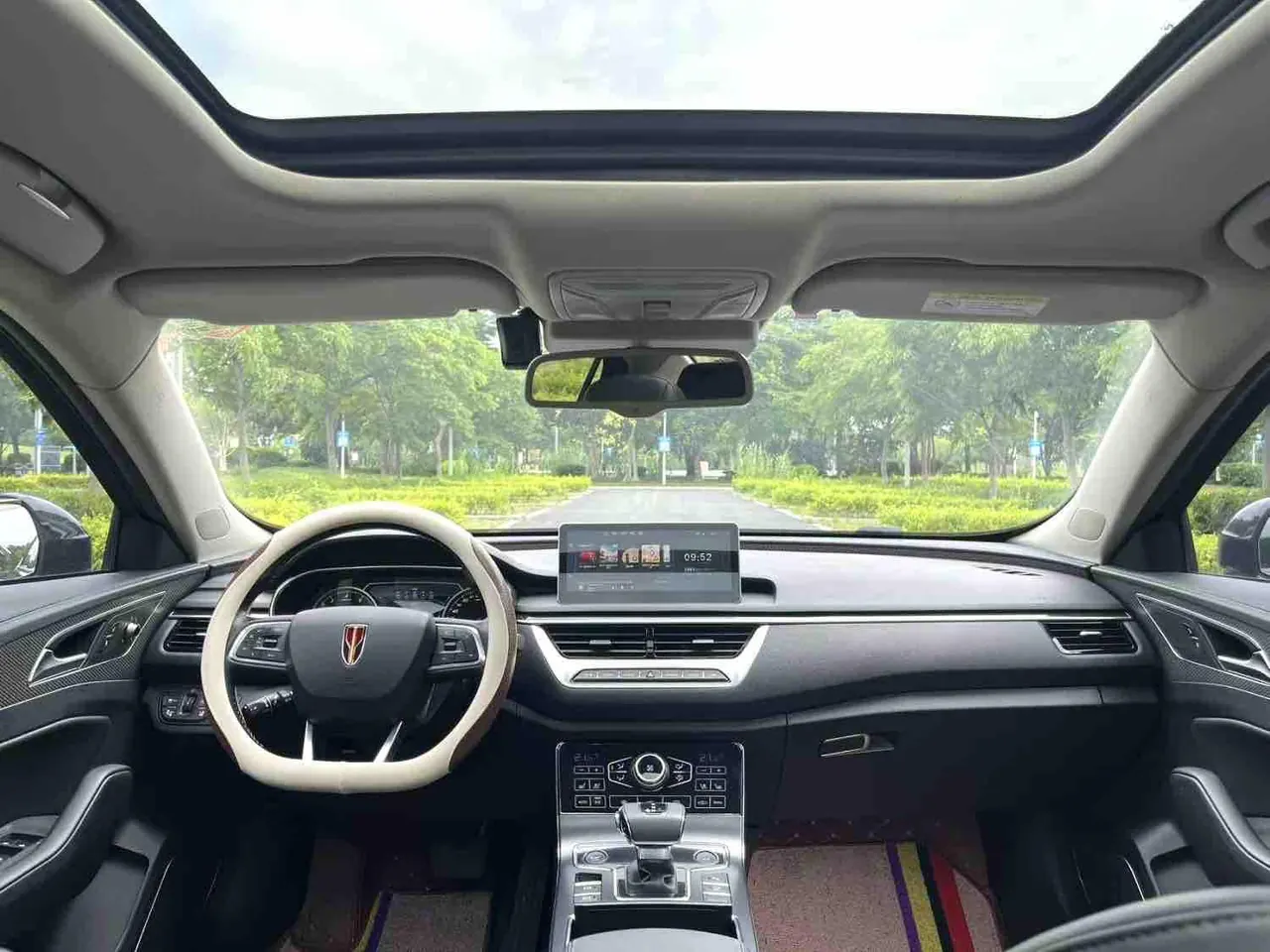HongQi 2020 H5 1.8TD Zhilian Qichang Edition Automatic Gear 6