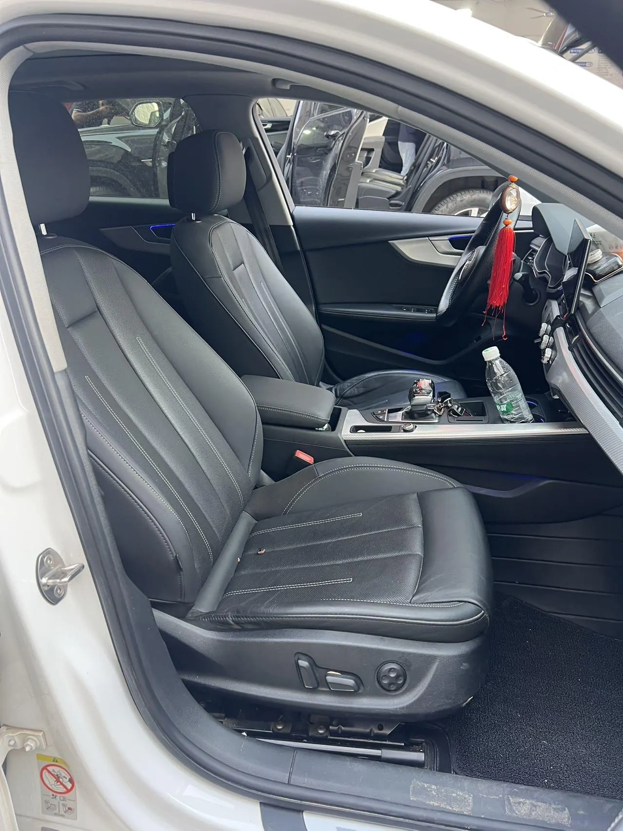 Audi 2020 A4L 2.0TFSI 40TFSI Fashion Elegant Automatic 4