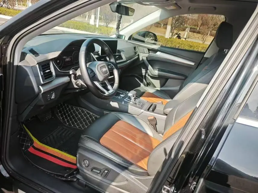 Audi 2020 Q5L 2.0TFSI 40TFSI Rongxiang Fashion Automatic 2