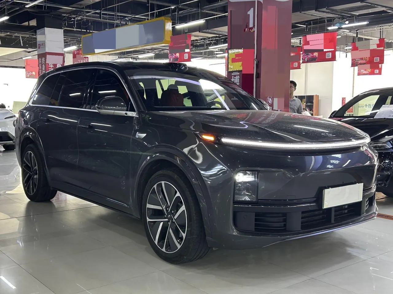Li 2024 L9 Ultra automatic gear 3