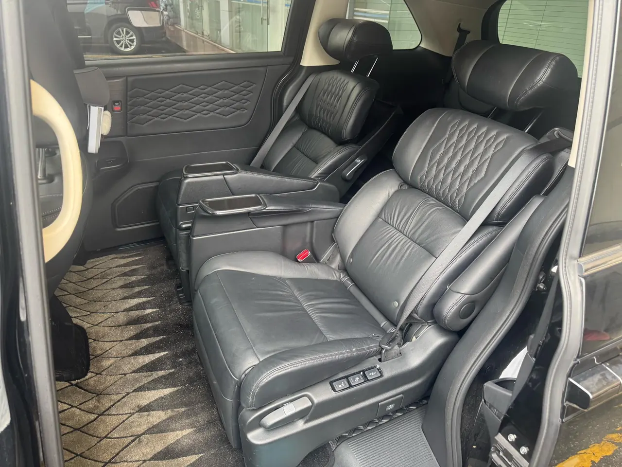 Honda 2022 Ailishen Hybrid 2.0 Stepless Deluxe First Edition Automatic Gear 6