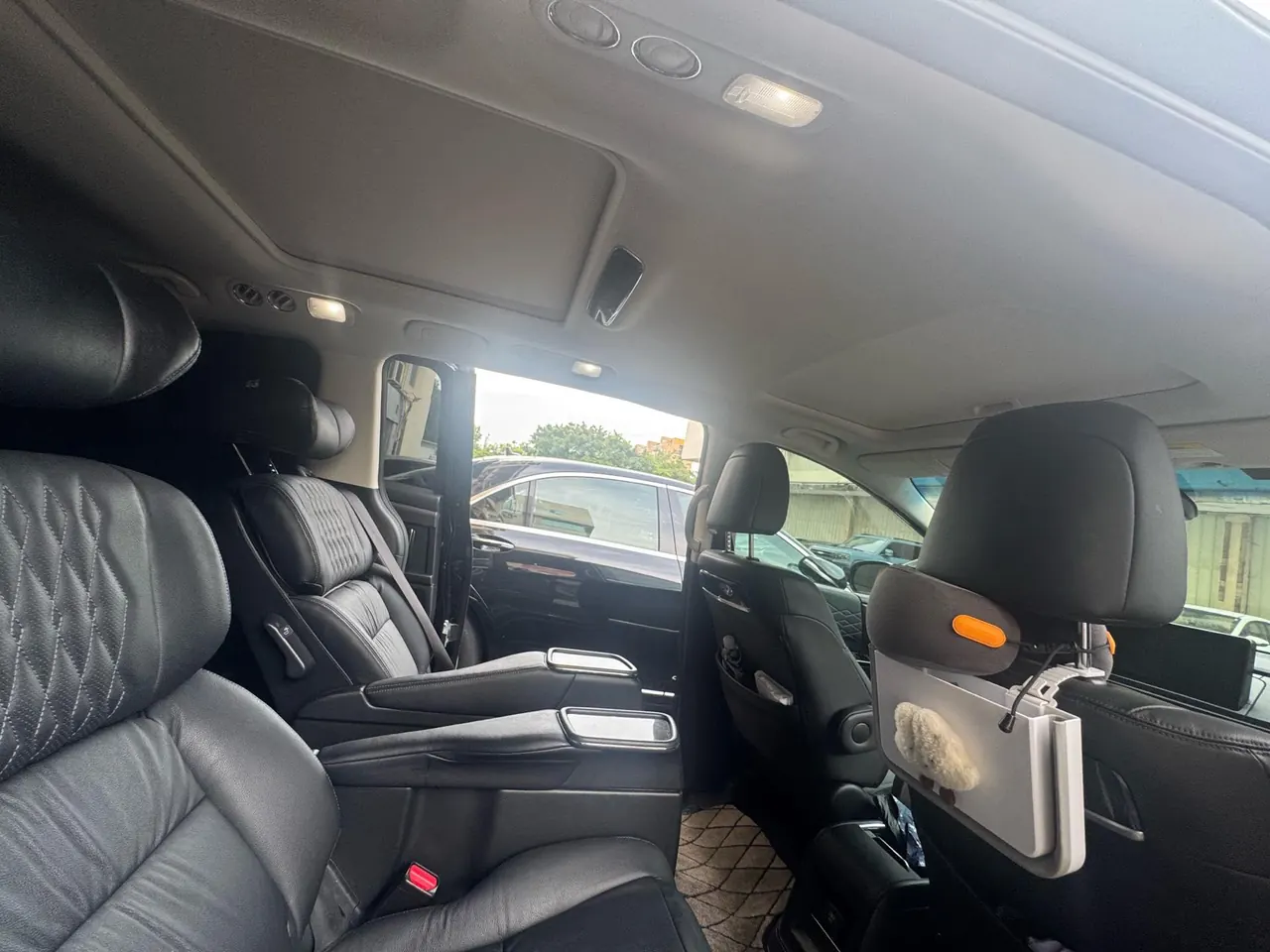 Honda 2022 Ailishen Hybrid 2.0 Stepless Deluxe First Edition Automatic Gear 8