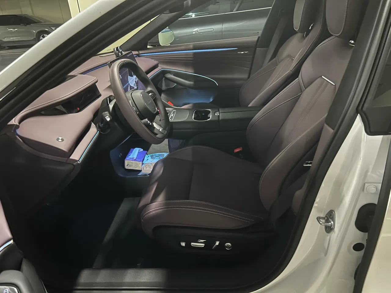 MI 2026 SU7 Standard Edition Automatic Gear 4