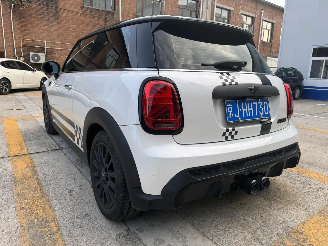 MINI Mini (imported) 2022 Mini One 1.5T automatic gear 4