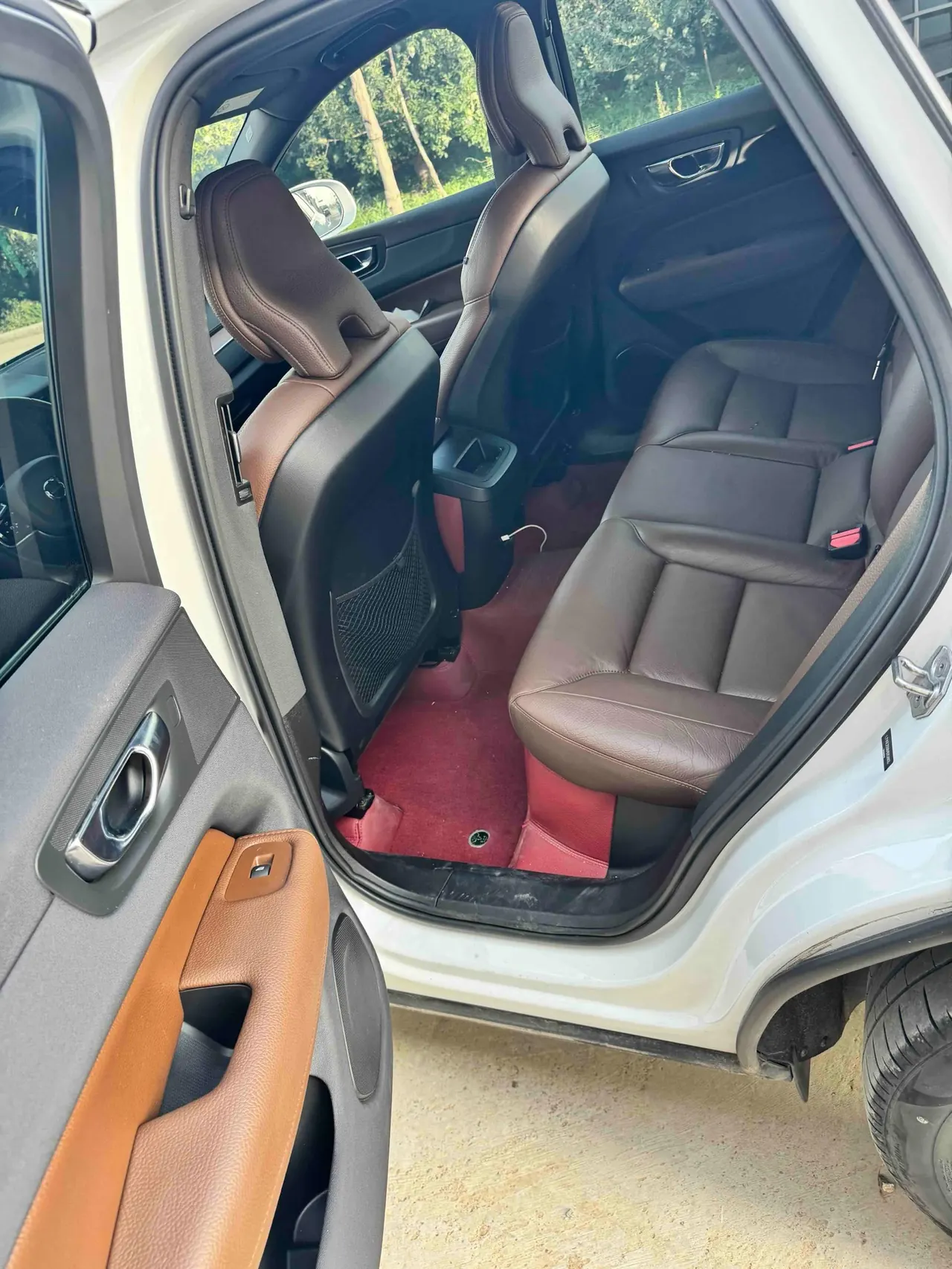 Volvo 2021 XC60 2.0T T5 4-wheel drive Zhiyuan Deluxe Edition Automatic Gear 7