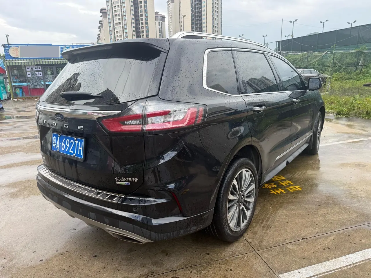 Ford 2021 Ruijie PLUS 2.0T EcoBoost 12250.00g Drive Hao Rui 7-seat Automatic Gear 4