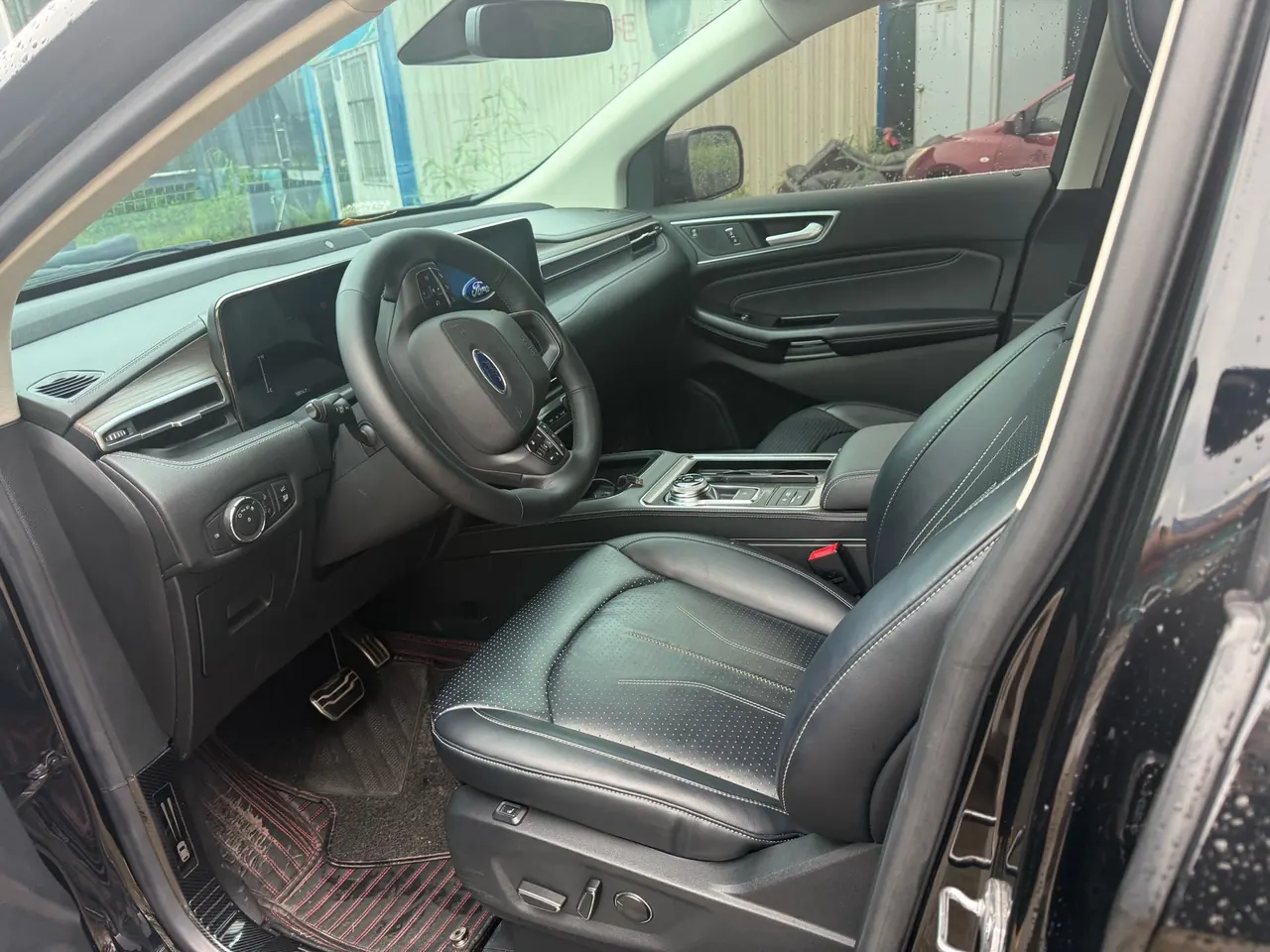 Ford 2021 Ruijie PLUS 2.0T EcoBoost 12250.00g Drive Hao Rui 7-seat Automatic Gear 5