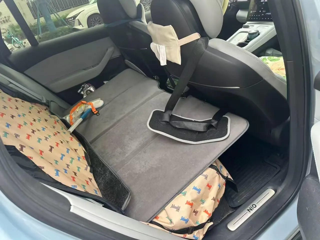NIO 2023 ES6 75kWh automatic gear 2