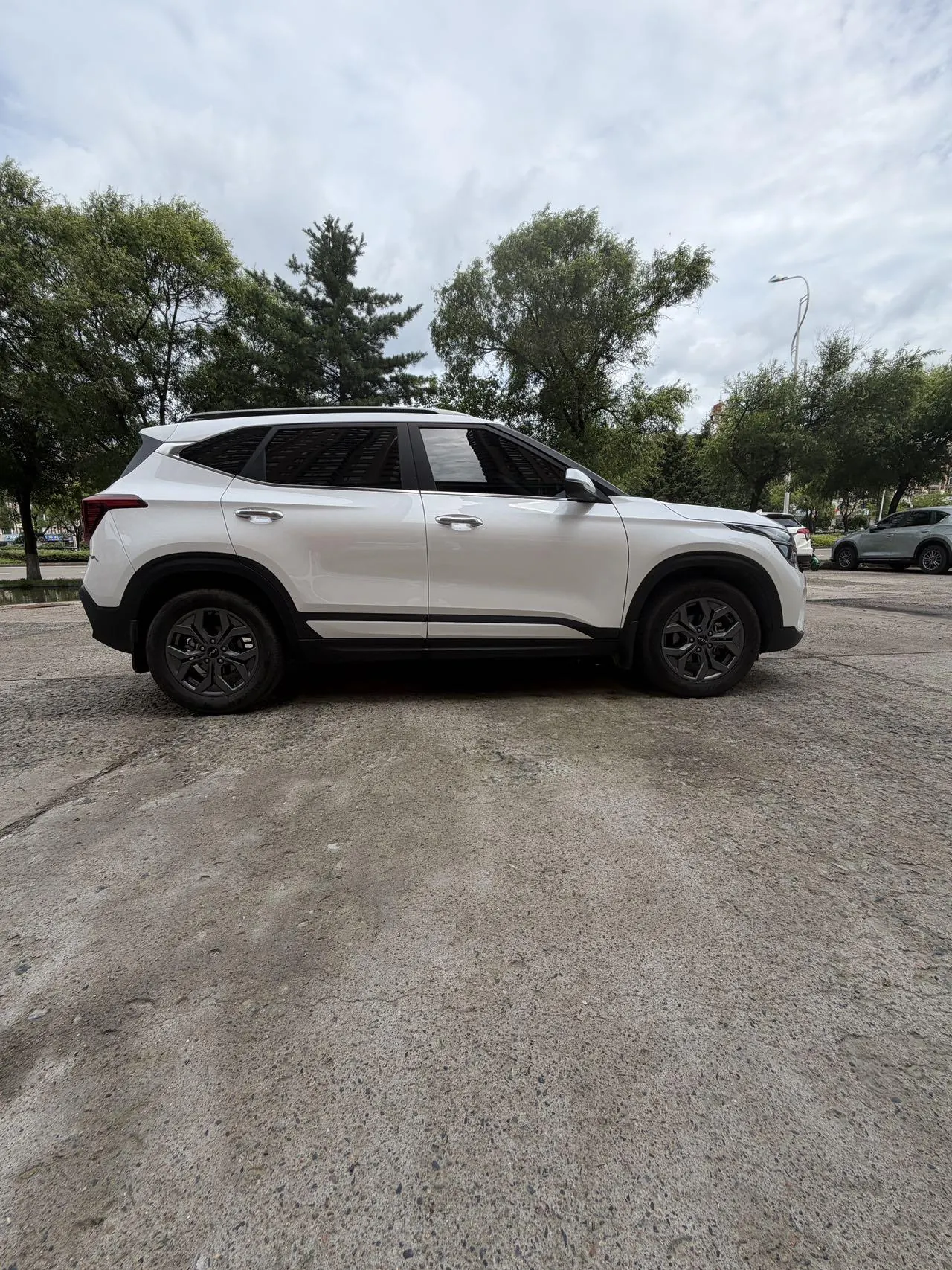 Kia 2023 Setus 1.5 Stepless Deluxe Edition Automatic Transmission 7