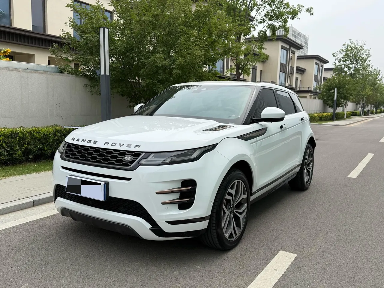 Land Rover 2020 Range Rover Evoque 48V 2.0T 249PS R-DYNAMIC S Sports Edition Automatic Gear - View 1
