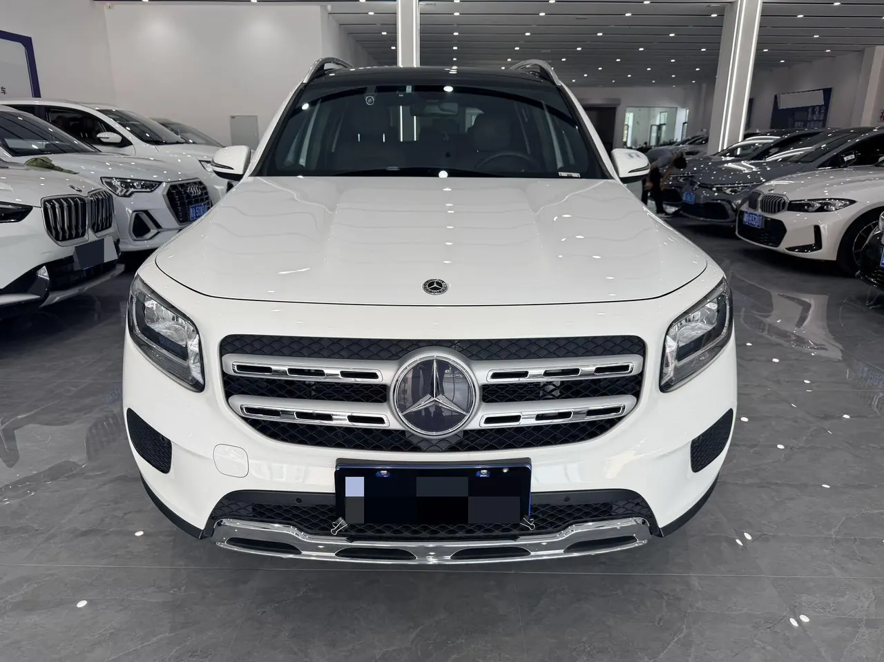 Mercedes Benz 2020 GLB 180 1.3T Dynamic Automatic 2