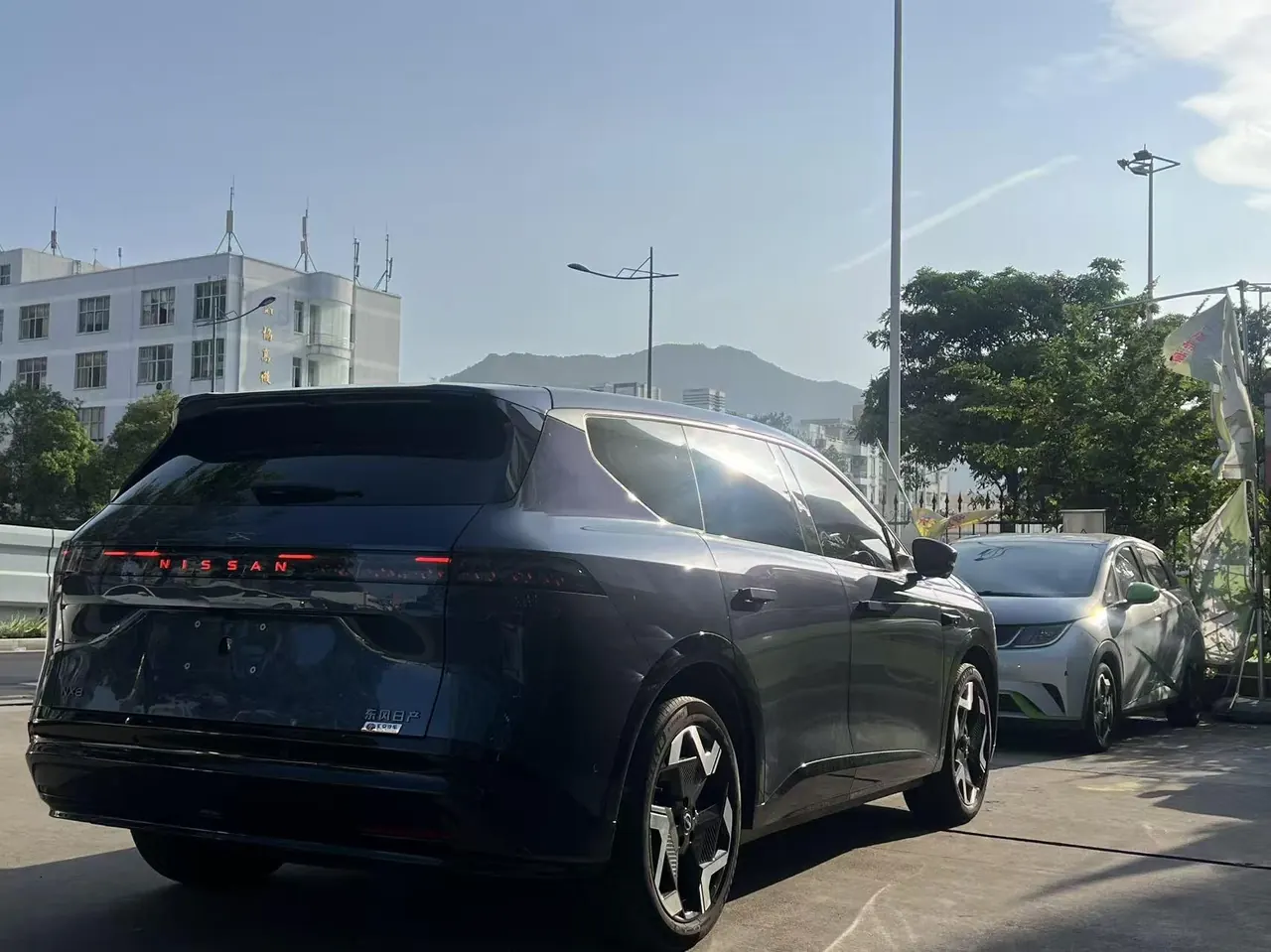 Nissan 2026 NX 8 650 Max Automatic 5