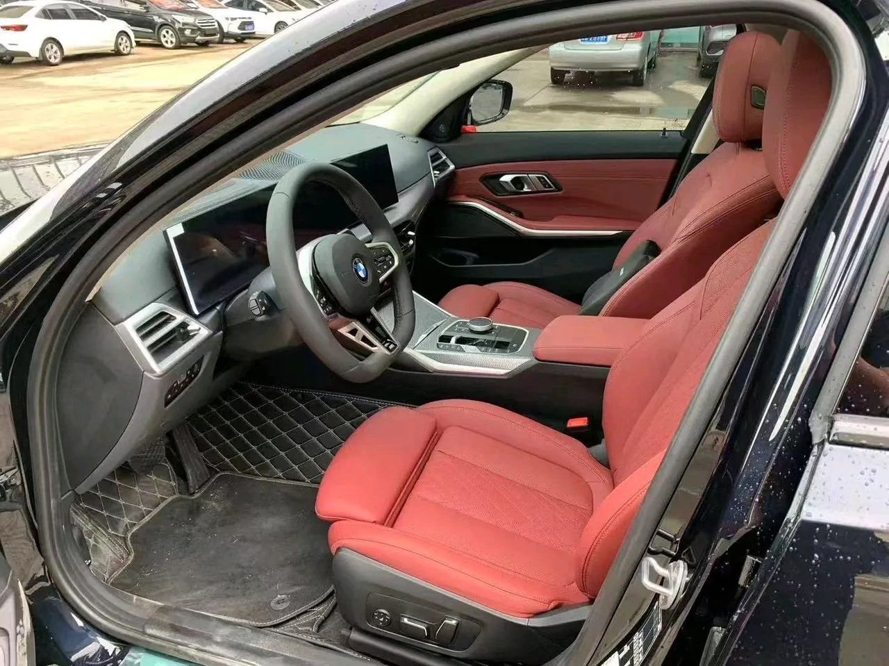 BMW 3 Series 2026 330Li 2.0T M Sports Obsidian Night Suit Automatic Gear 4