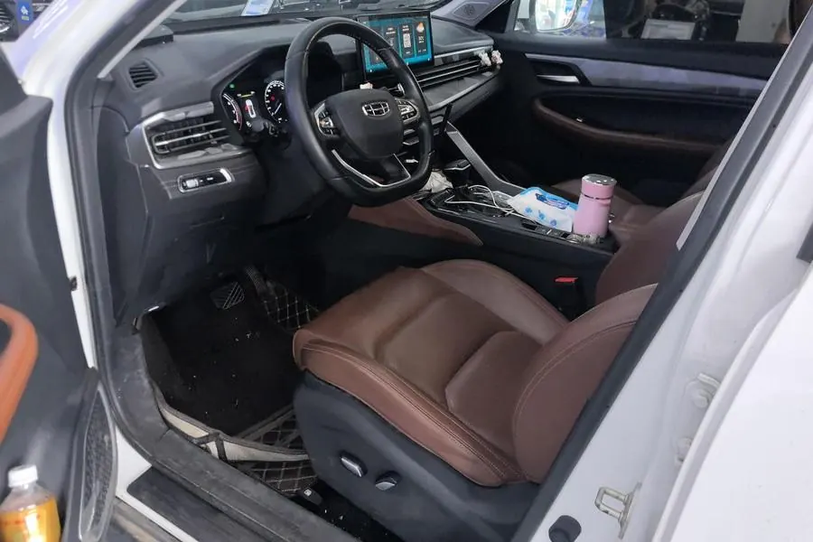 Geely Vision SUV(X6) 2021 Vision X6 Pro 1.4T Premium Automatic 6
