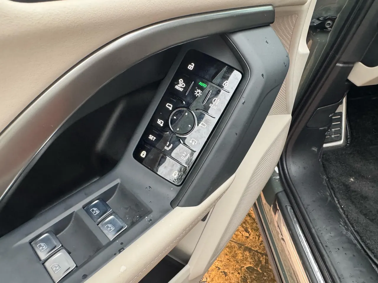Audi 2026 Q5L 2.0T Smart Hybrid Premium Automatic Gear 7