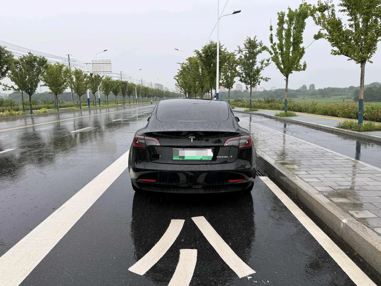 Tesla 2022 Model 3 rear-wheel drive version of automatic transmission 6
