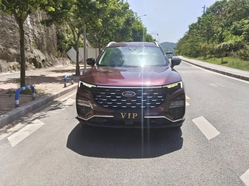 Ford 2021 Lingyu 2.0T EcoBoost 225 Lingling 6-seat automatic gear 2