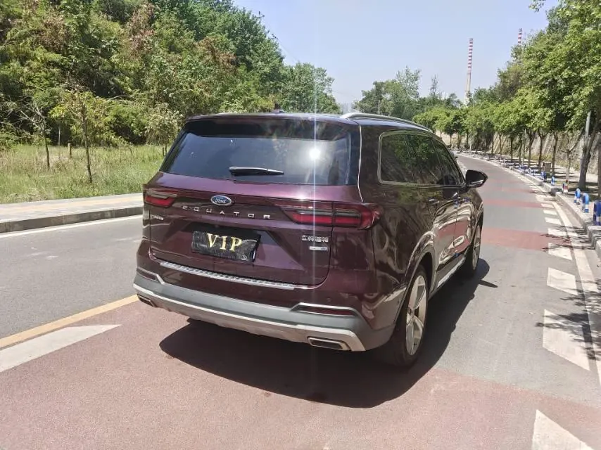 Ford 2021 Lingyu 2.0T EcoBoost 225 Lingling 6-seat automatic gear 9