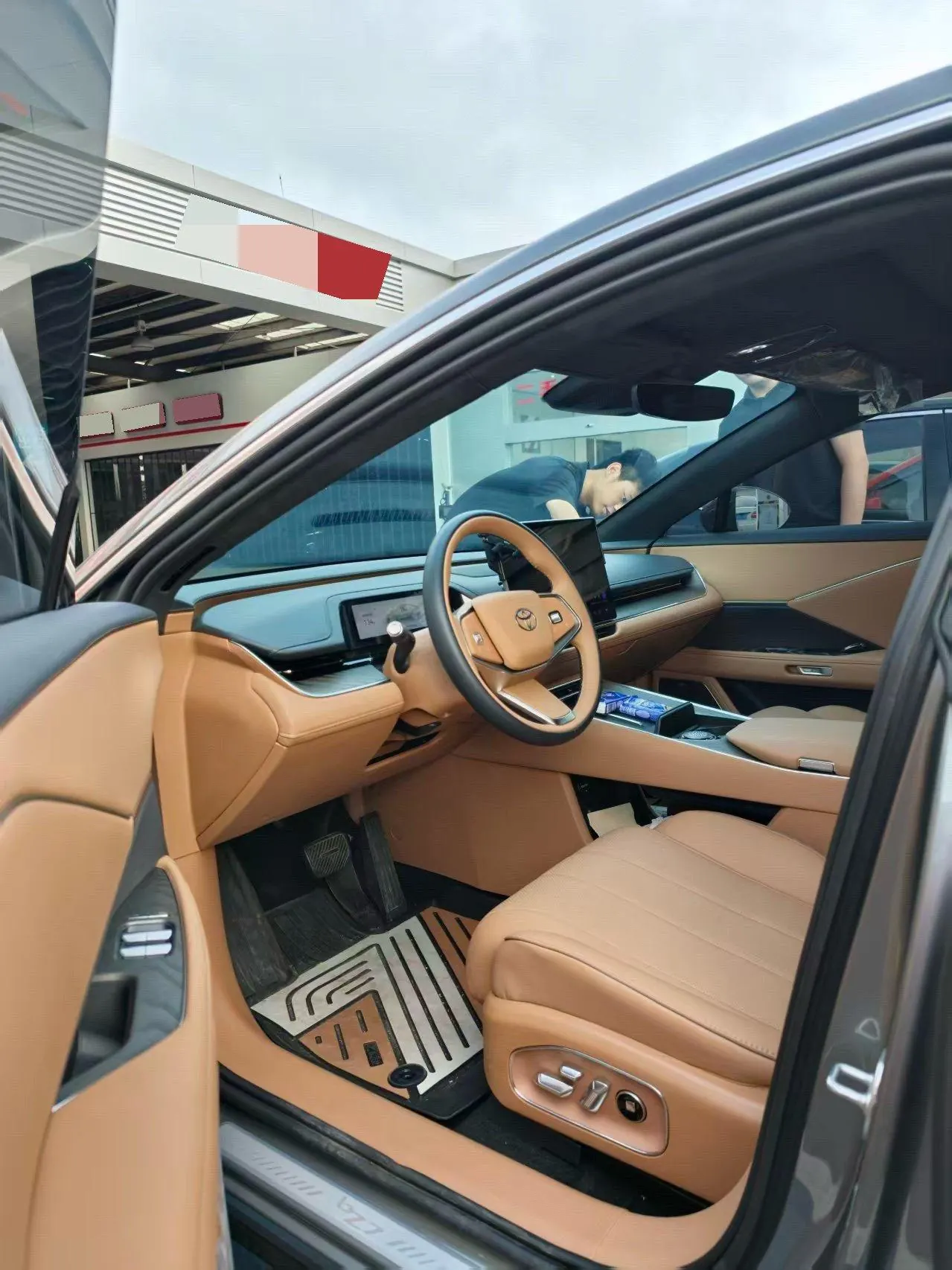 Toyota 2026 Platinum Intelligence 7 700 Max Laser Radar Edition Automatic Gear 2