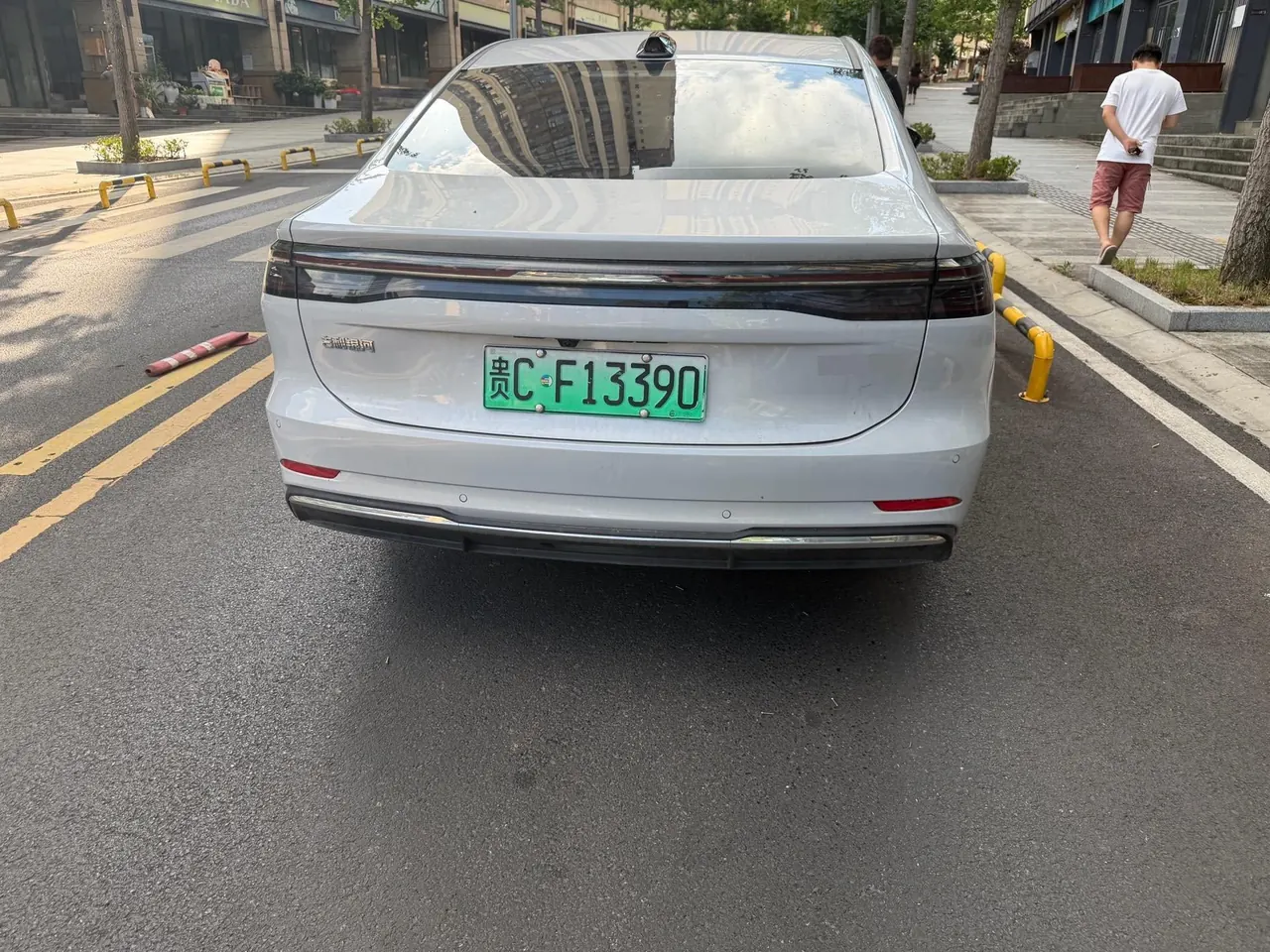 Geely Galaxy 2025 A7 EM-i 1.5 150km Starship Edition Automatic Gear 7
