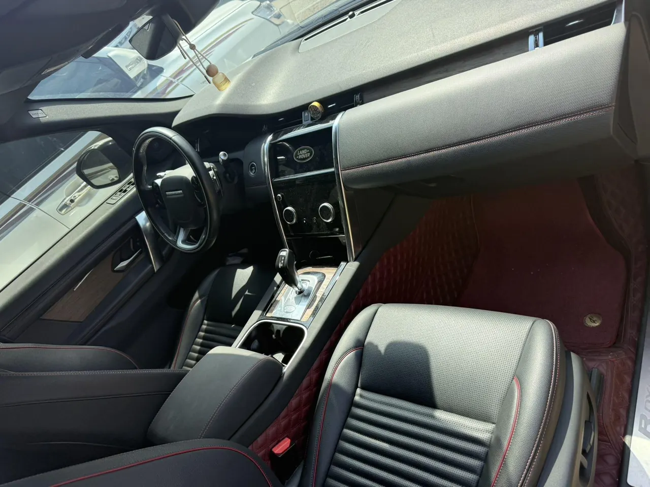 Land Rover 2020 Discovery Sports Edition 48V 2.0T 249PS R-Dynamic S Performance Edition Automatic Gear 3