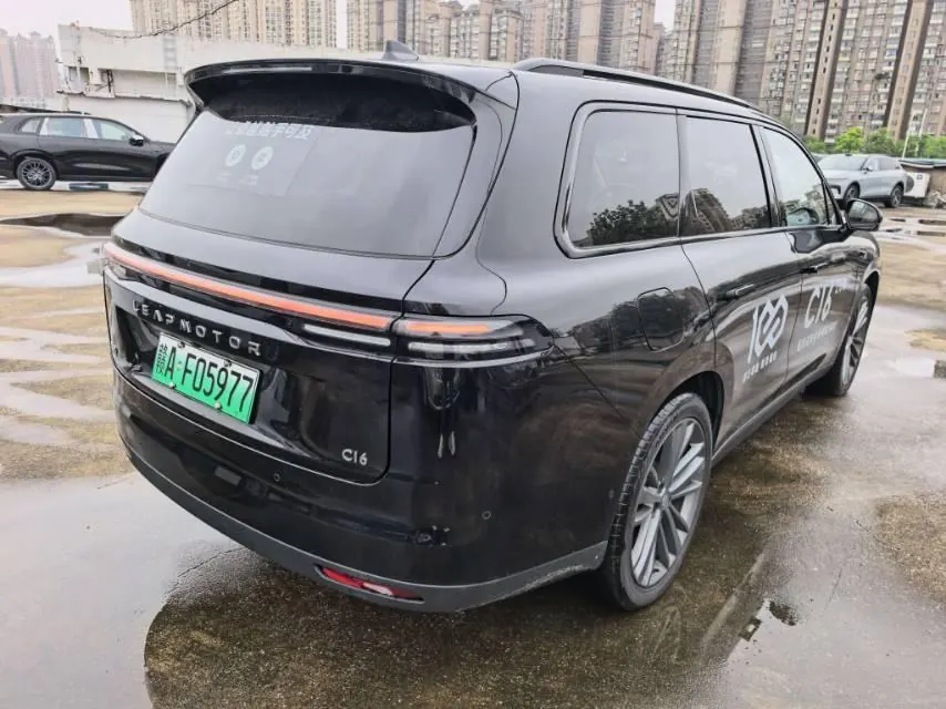 Leapmotor 2026 C 16 280 Laser Radar Zhizun Edition 6-seat Automatic Gear 3