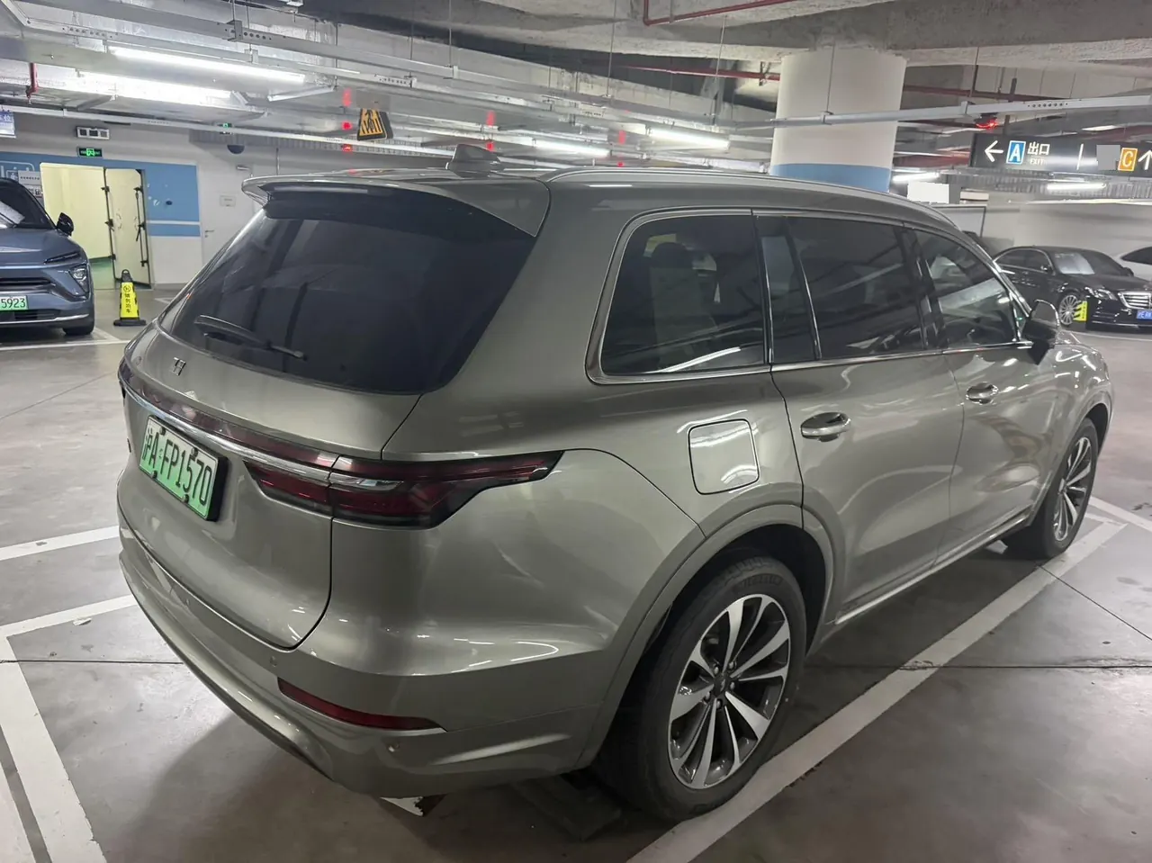 Li 2020 ONE 1.2T extended range 7-seat automatic gear 6