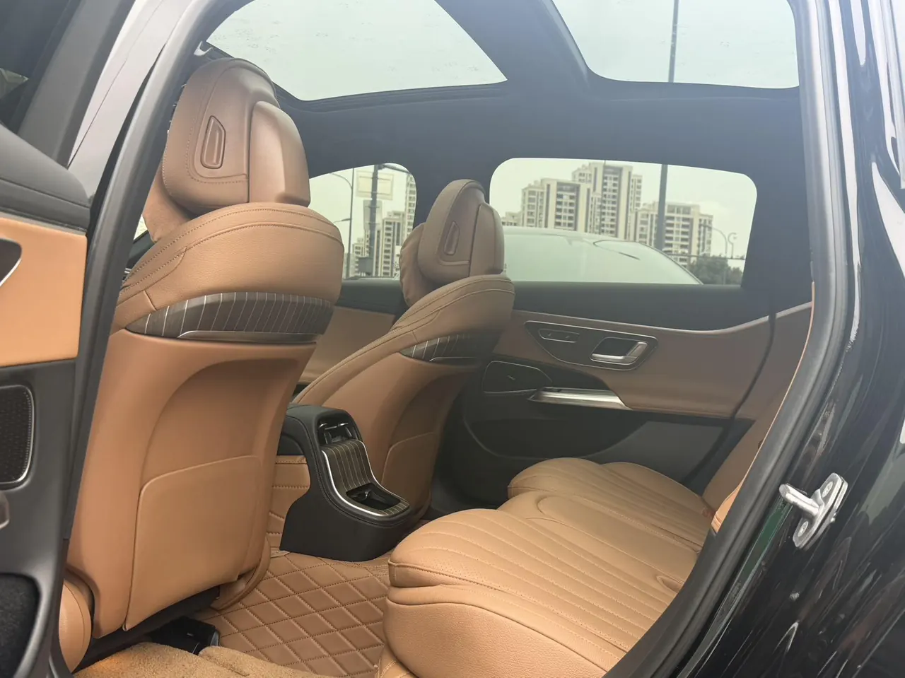 Mercedes Benz E Class 2024 E 300 L 48V 2.0T Fashion (Modified) Automatic Gear 3