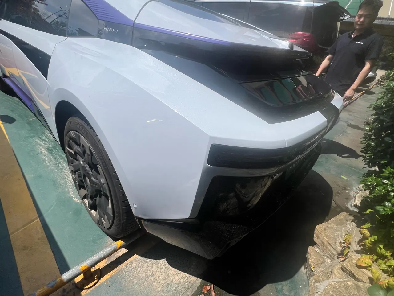 HiPhi 2023 HiPhi Z City Edition 4-seat Automatic Gear 2