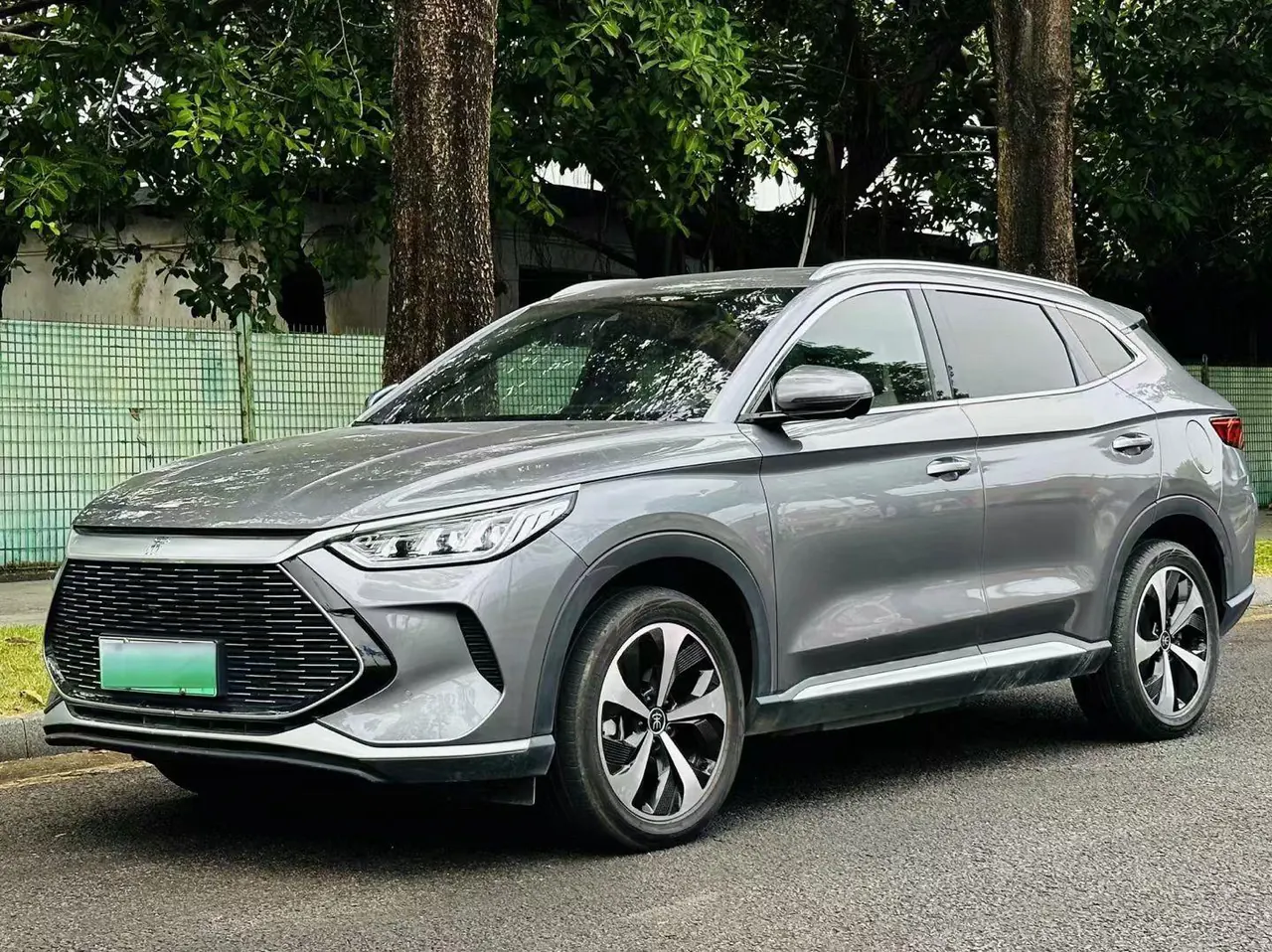 打开图片灯箱:BYD Song PLUS New Energy 2021 Song PLUS DM-i 1.5 Stepless 110KM Flagship PLUS Automatic Gear