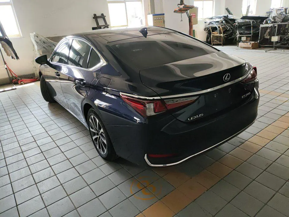 Lexus ES (Imported) 2023 ES200 2.0 Stepless Premium Edition Automatic Gear 6