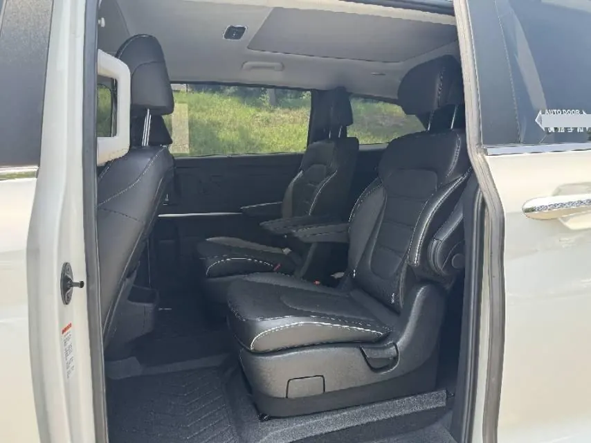 Hyundai 2021 Kusto 1.5TGDi 270TGDi LUX Premium Edition Automatic Gear 4