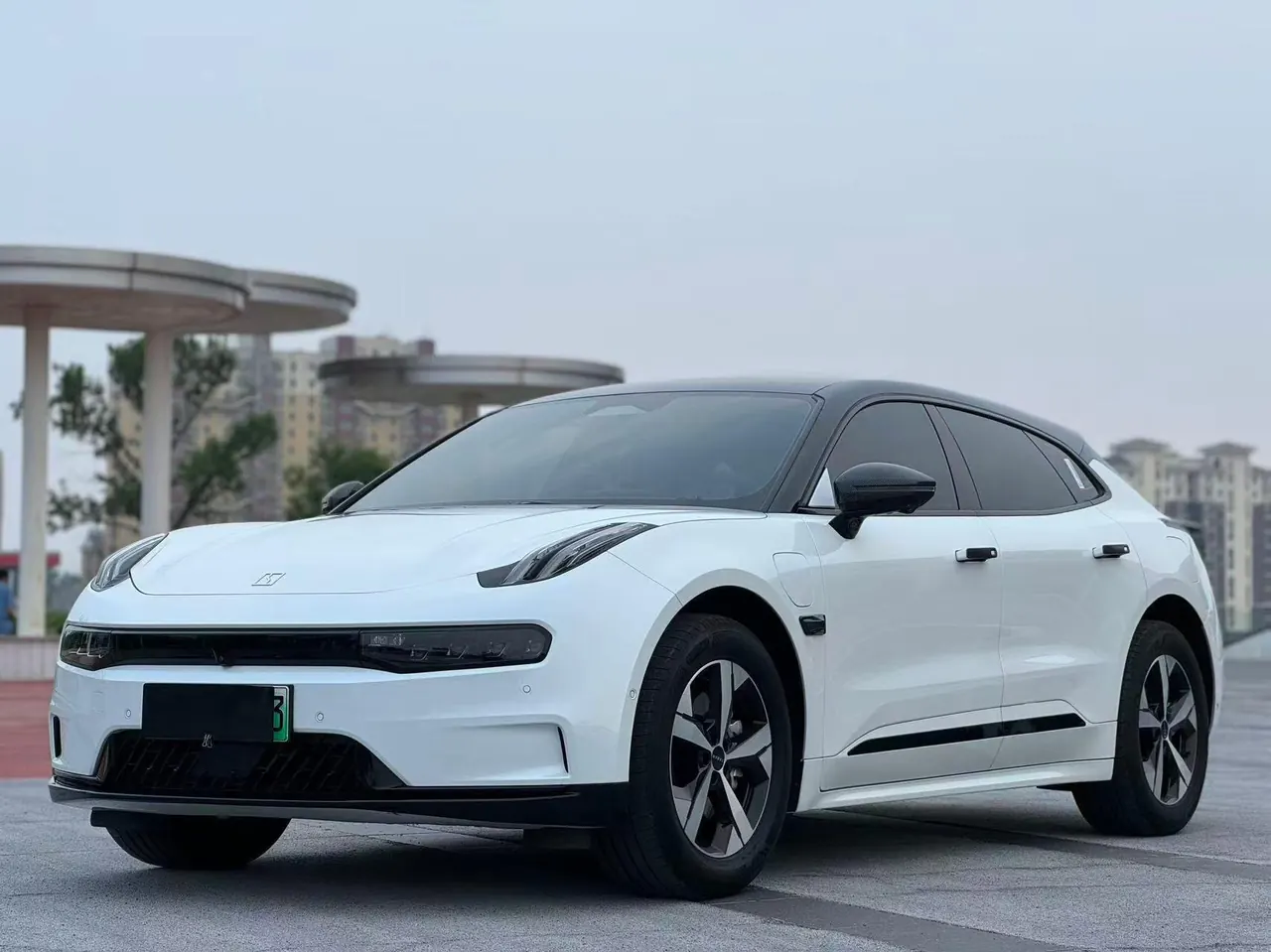 Открыть галерею: Zeekr 2023 Zeekr 001 WE version 100kWh automatic gear