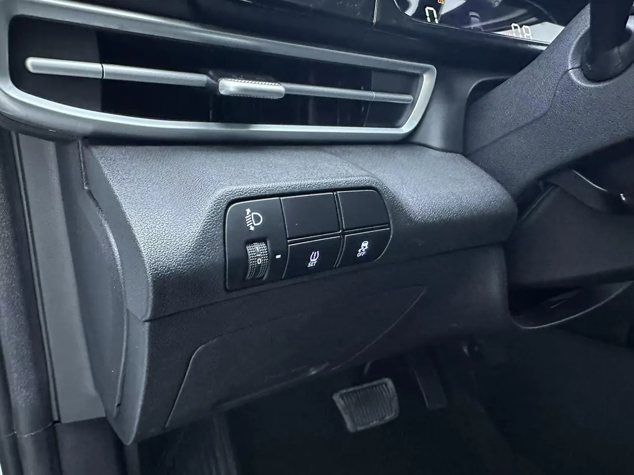 Hyundai 2023 Elantra-sedan 1.5 stepless GLX elite automatic gear 13