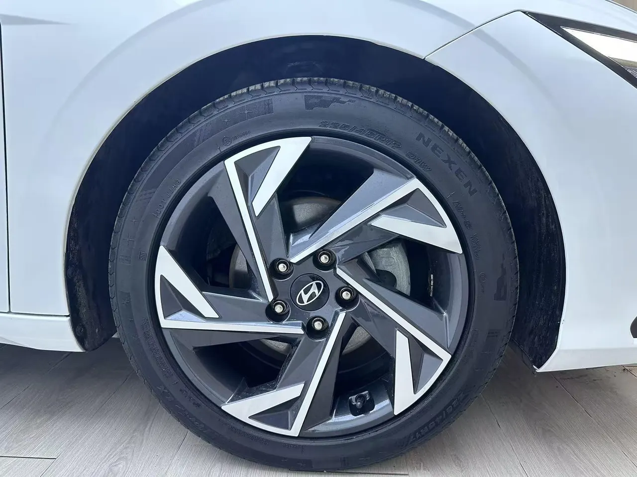 Hyundai 2023 Elantra-sedan 1.5 stepless GLX elite automatic gear 18