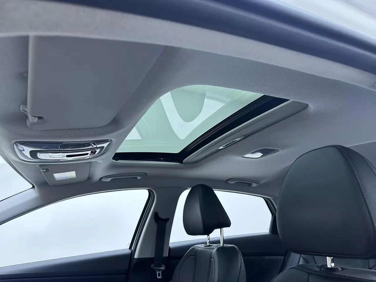 Hyundai 2023 Elantra-sedan 1.5 stepless GLX elite automatic gear 9
