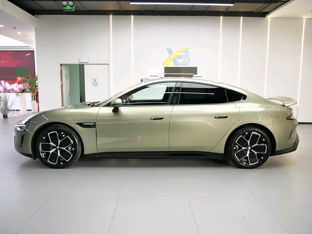 MI 2024 SU 7 700km Rear Drive Long Endurance Smart Driving Edition Automatic Gear 4