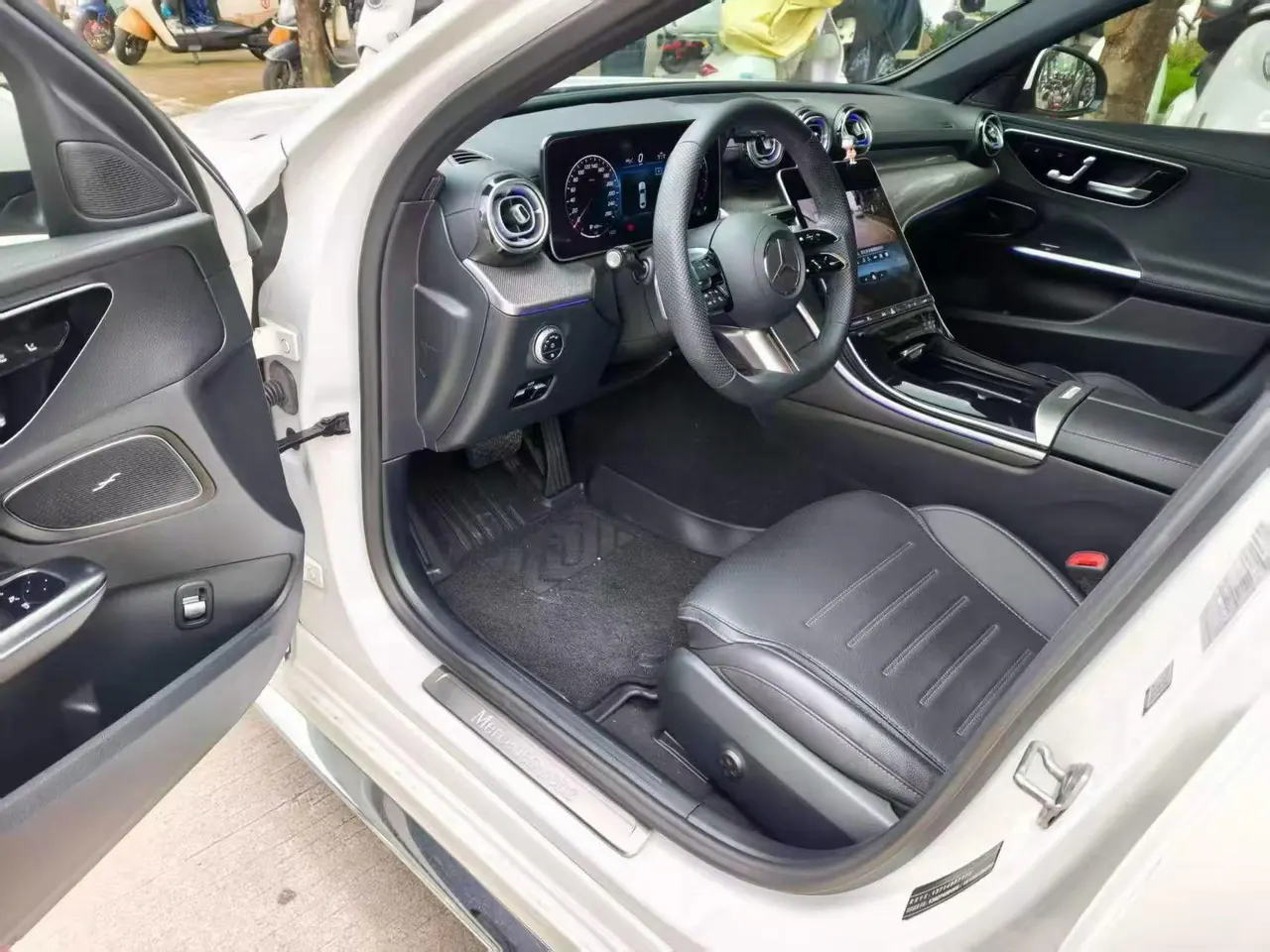 Mercedes Benz Class C 2023 C 260 L 48V 1.5T Sports Edition Automatic Gear 2