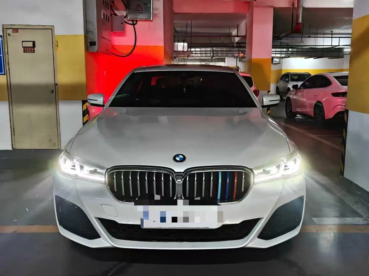 BMW 5 Series 2023 530Li 2.0T Leading M Sports Suit Automatic Gear 2