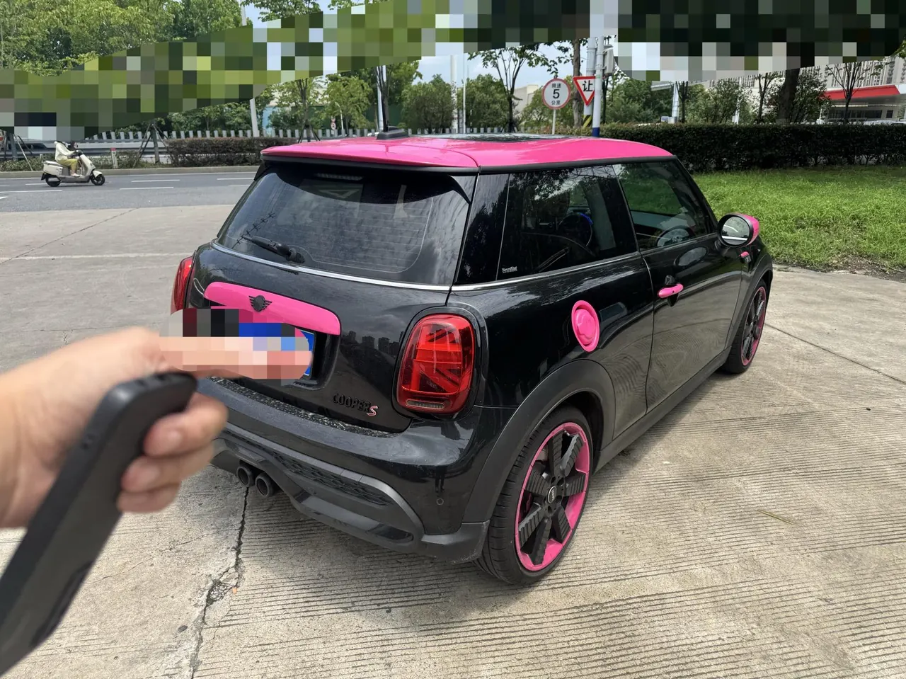 MINI Mini (imported) 2023 Mini Cooper S 2.0T artist automatic gear 6