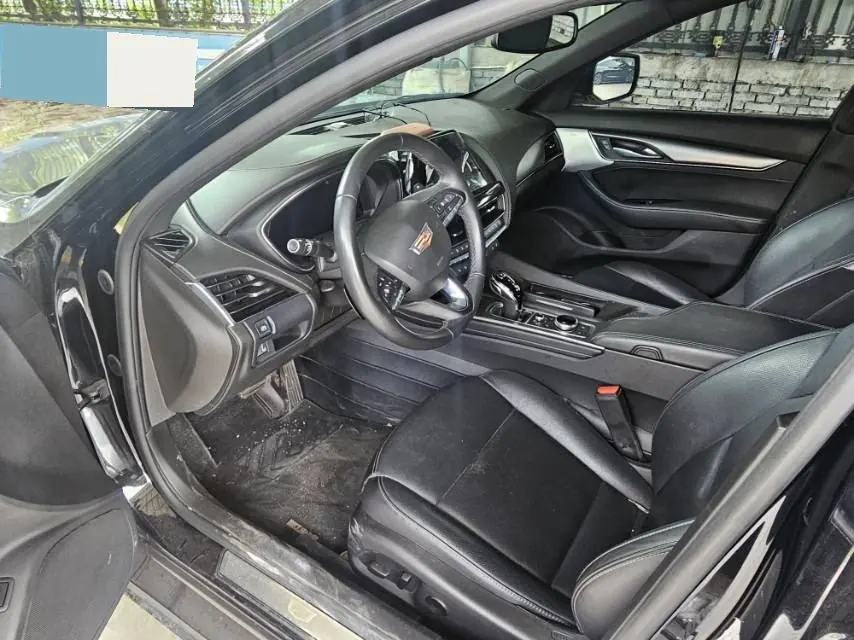 Cadillac 2023 CT5 2.0T 28T Luxury (Standard Edition) Automatic Gear 4