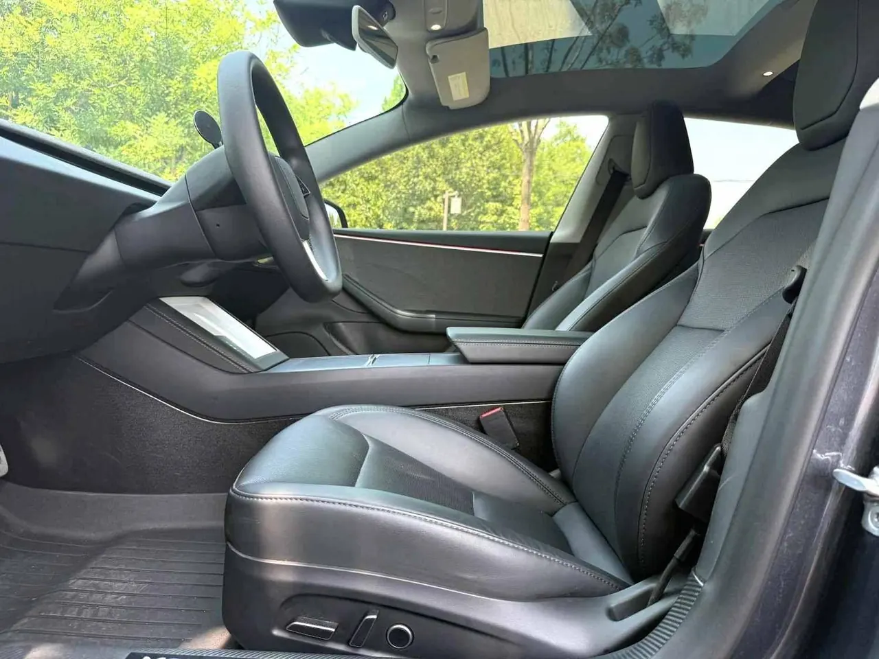 Tesla 2023 Model 3 Rejuvenation Edition Rear Wheel Drive Automatic Transmission 10