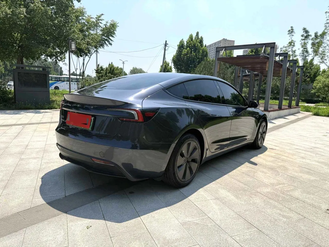 Tesla 2023 Model 3 Rejuvenation Edition Rear Wheel Drive Automatic Transmission 9