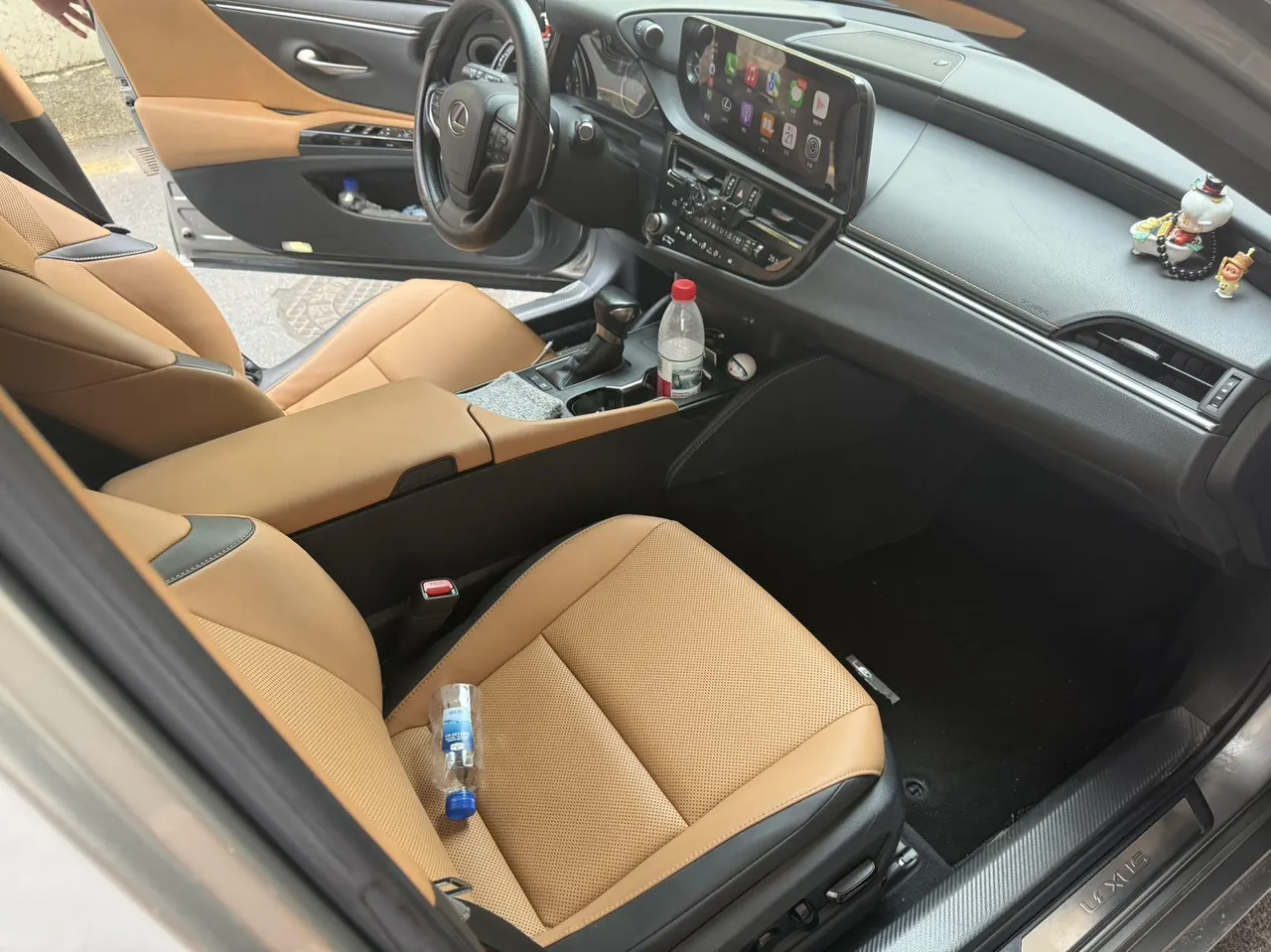 Lexus ES (Imported) 2022 ES300h 2.5 Stepless Excellence Edition Automatic Gear 9