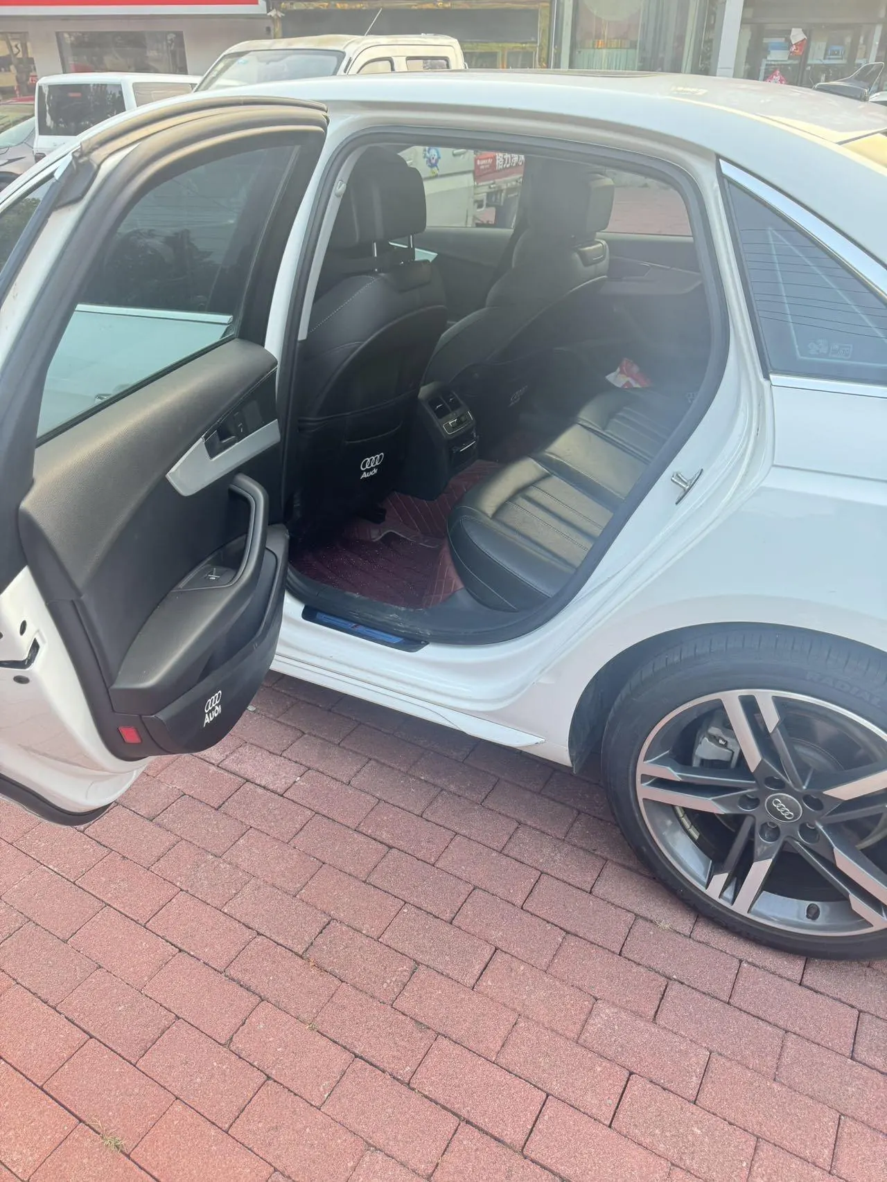 Audi 2020 A4L 2.0TFSI 40TFSI Deluxe Dynamic Automatic 6
