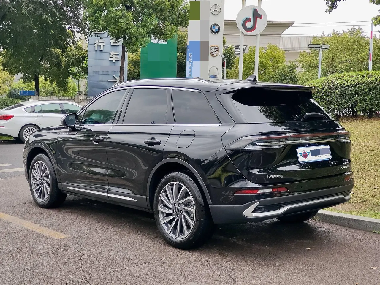 Lincoln 2023 adventurer 2.0T two-wheel drive elegant version of automatic gear 2
